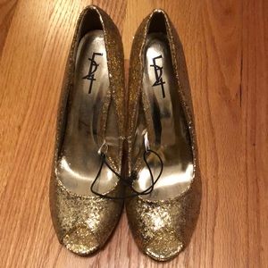 Glitter peep toe pumps